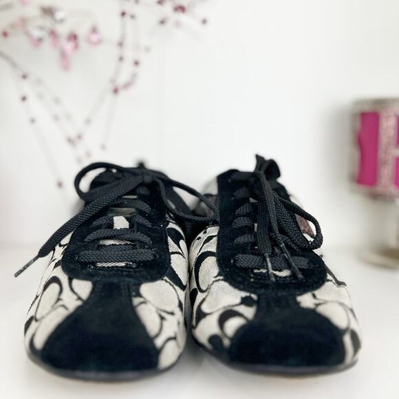 Coach Hadley Monogram Signature Jacquard Suede Sneakers Black White Size 8.5 M - Picture 7 of 16